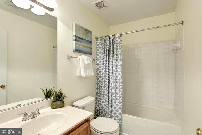 Building Photo - 58 Millhaven Ct