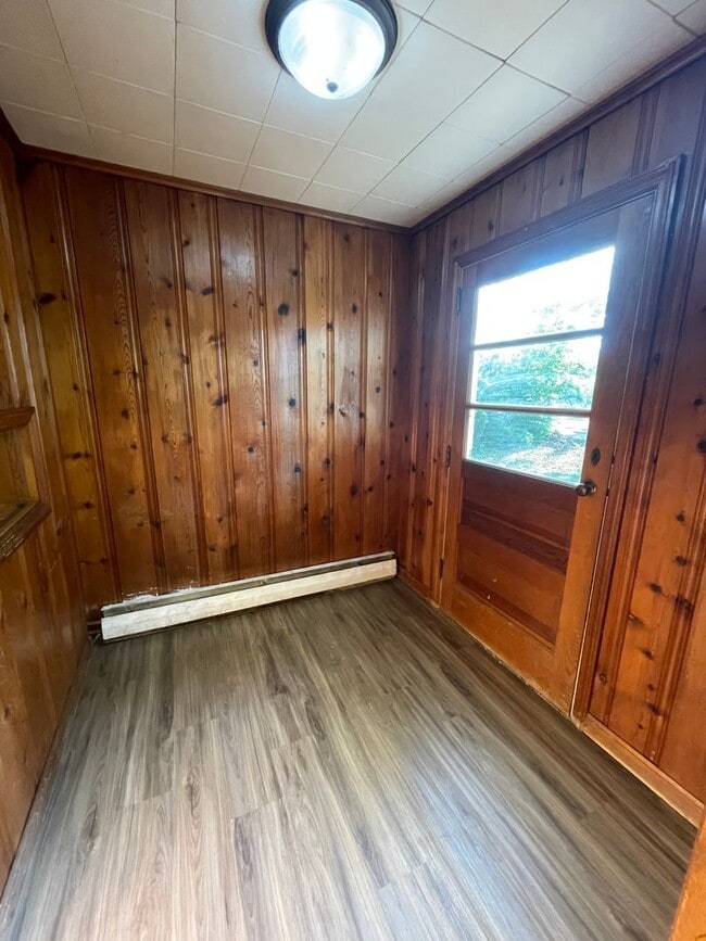 Building Photo - Four Bedroom Single Family Home in Delphi