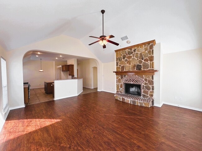 Building Photo - 132 Cassandra Dr