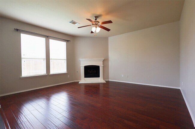 Building Photo - 9717 Mulligan Dr