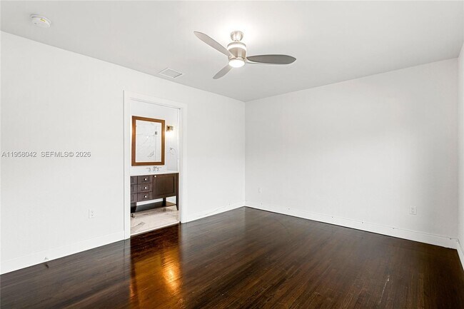 Building Photo - 3505 Crystal View Ct