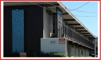Building Photo - 609 De La Vina St