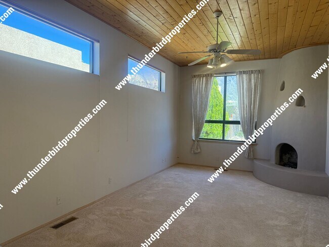 Building Photo - Sandia Heights - Off Tramway