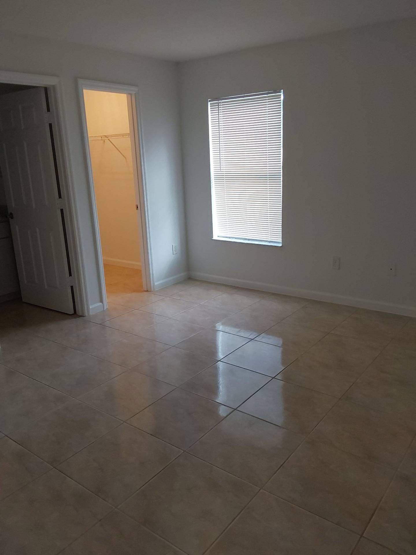 Building Photo - 21 Prospect Ln