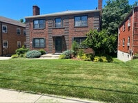 Building Photo - 3077 Glenmore Ave