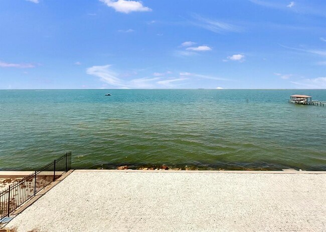 Building Photo - 6504 Surfside Blvd