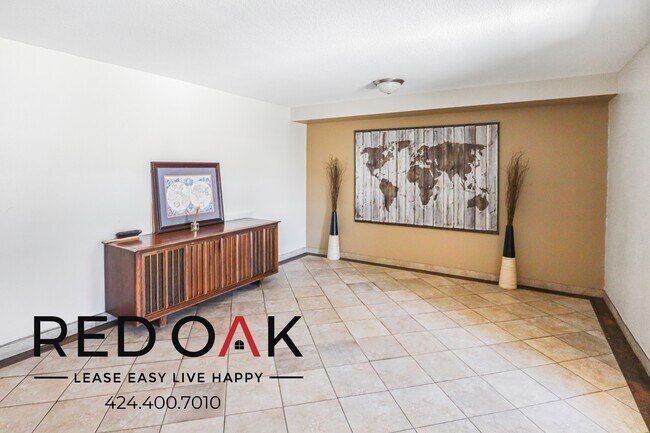 Building Photo - 4451 Vista Del Monte Ave