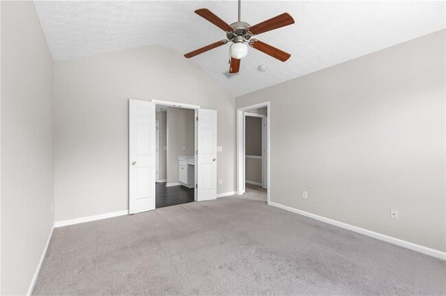 Building Photo - 6604 Splashwater Dr