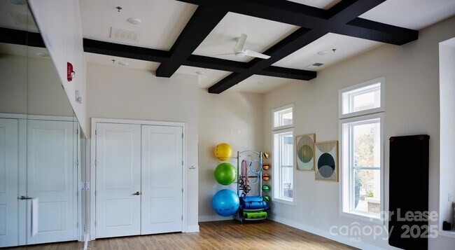 Building Photo - 4101 Glenloch Cir