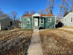 Building Photo - Fully Remodeled 3 Bed House!