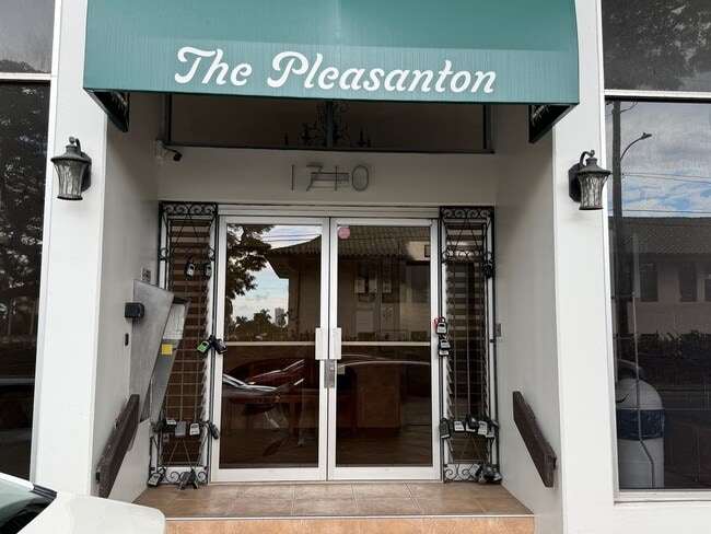 Building Photo - Studio in the Pleasanton - located Right A...