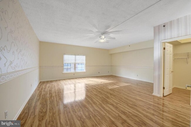 Building Photo - 6146 Main St