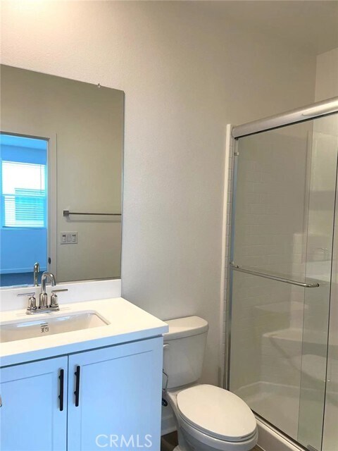 Building Photo - 11042 Momentum Dr