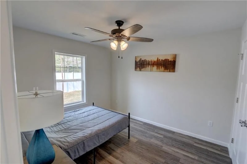 Building Photo - 10248 N Olker Rd