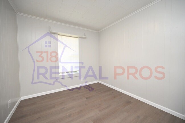 Building Photo - 722 Highway 3061