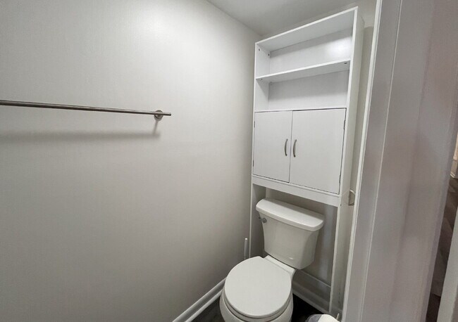 Building Photo - Two-story condominium, featuring 2 bedrooms and 2 1/2 bathrooms