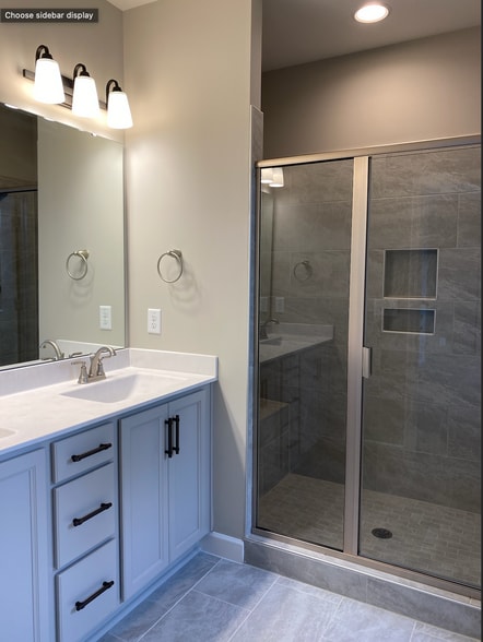 Master Bath - 729 Carraway Garden Dr