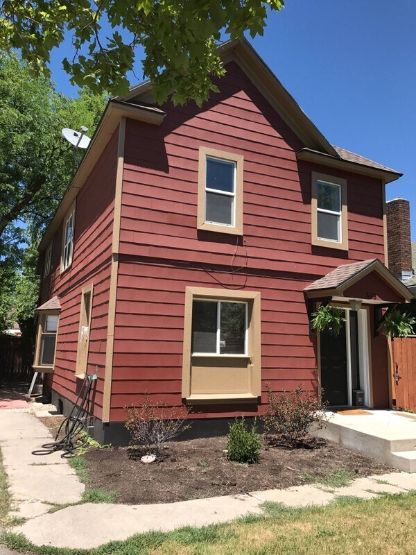 Building Photo - 551 E Sherman Ave