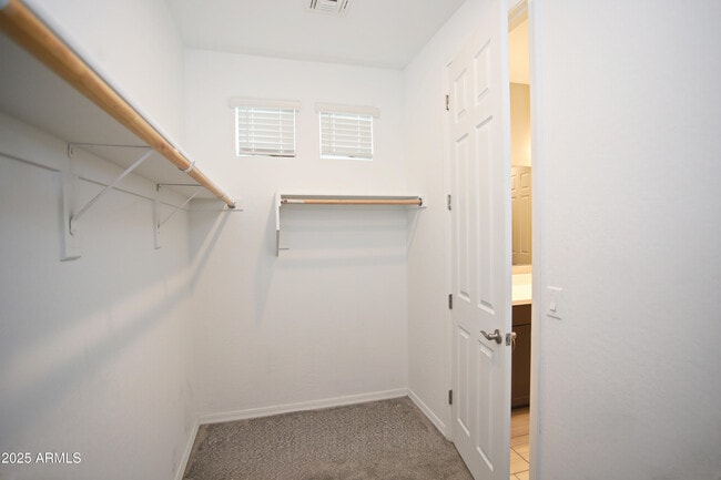 Building Photo - 13335 W Red Range Way