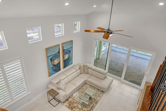 Building Photo - 754 Cable Beach Ln