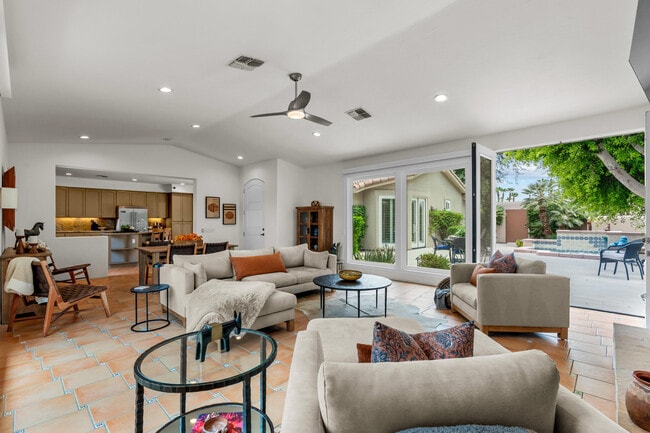 Building Photo - 78900 Rio Seco