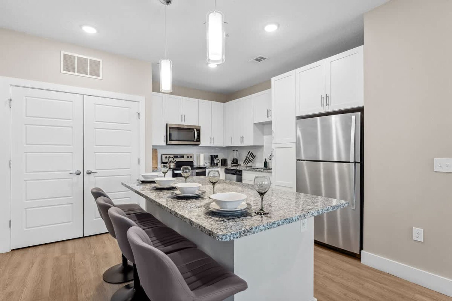 Building Photo - 12420 Rain Strm Ct