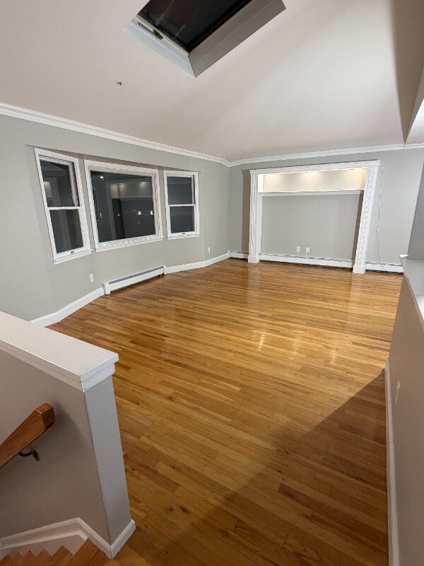 Building Photo - 3832 Hickory St