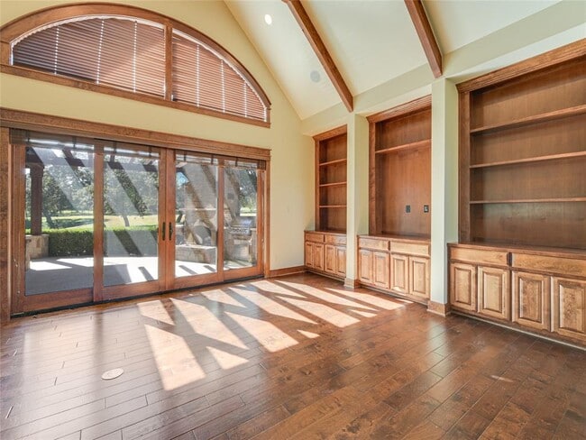 Building Photo - 26505 Masters Pkwy