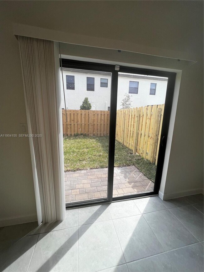 Building Photo - 23035 SW 129th Ave