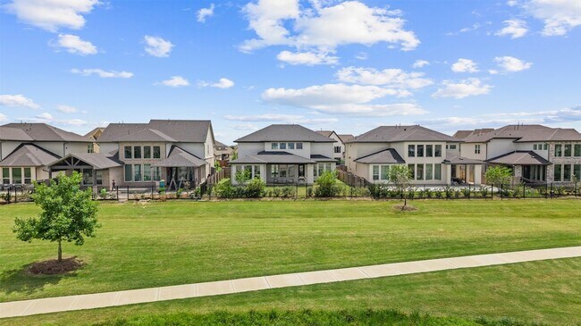 Building Photo - 24418 Green Buffalograss Trl