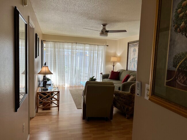 Building Photo - 2772 Woodgate Ln