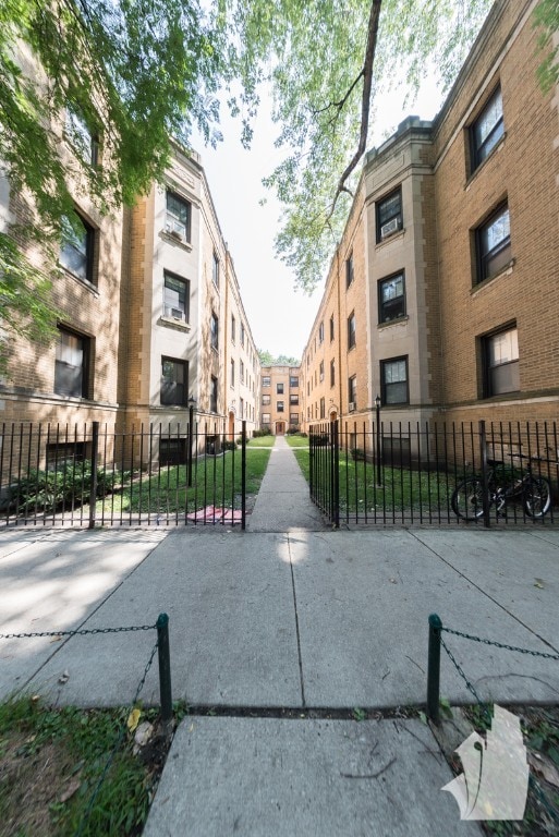 Building Photo - 2241 N Bissell St