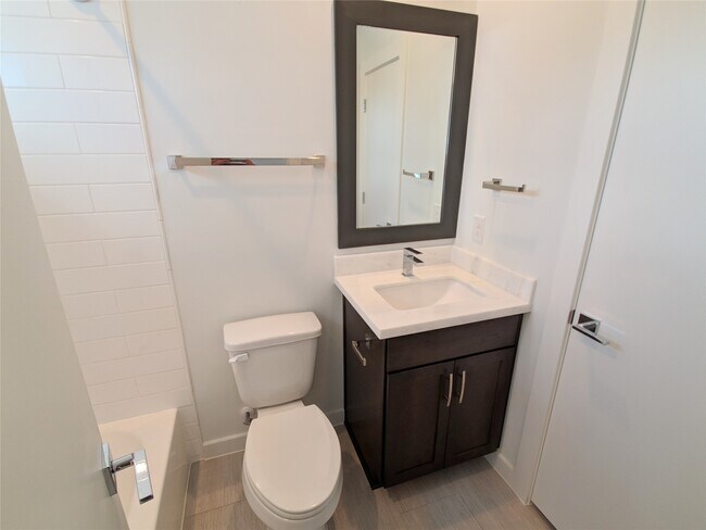 Building Photo - 4307 Schuler St