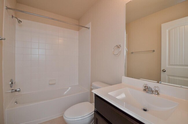 Building Photo - 29211 Vernon Forest Ct