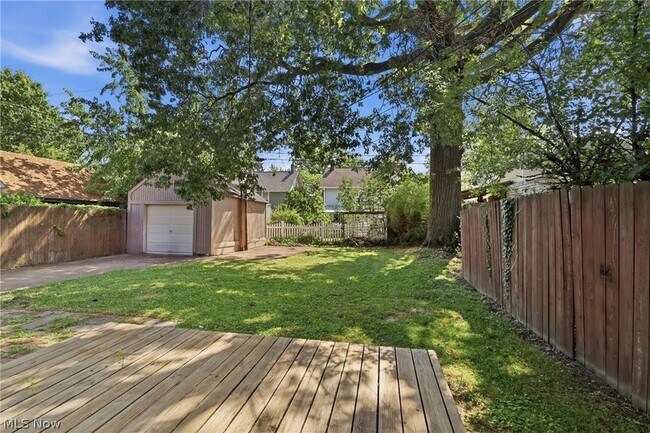 Building Photo - 1539 Elbur Ave