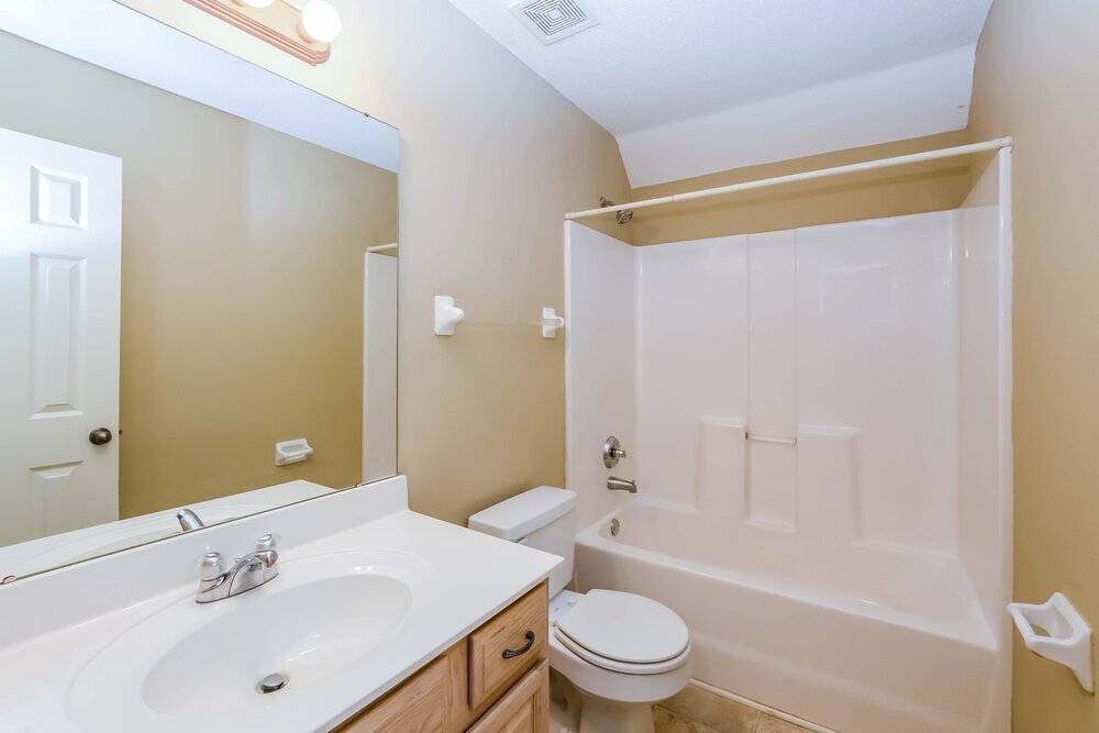 Building Photo - 4623 Tulip Bend Dr