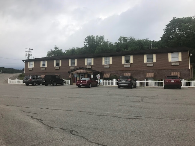 Building Photo - 105 Chicora Rd