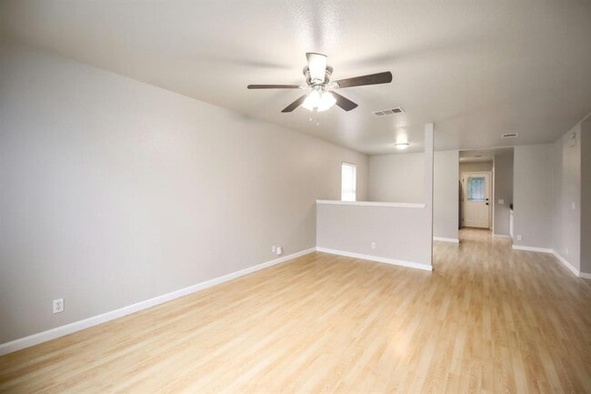 Building Photo - 8412 Fall Meadow Ln