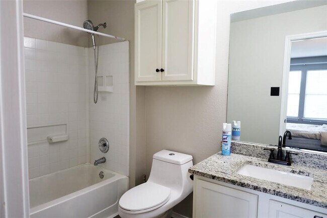 Building Photo - 6908 Campina Crossing