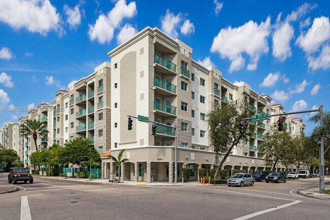 Building Photo - 6001 SW 70th St