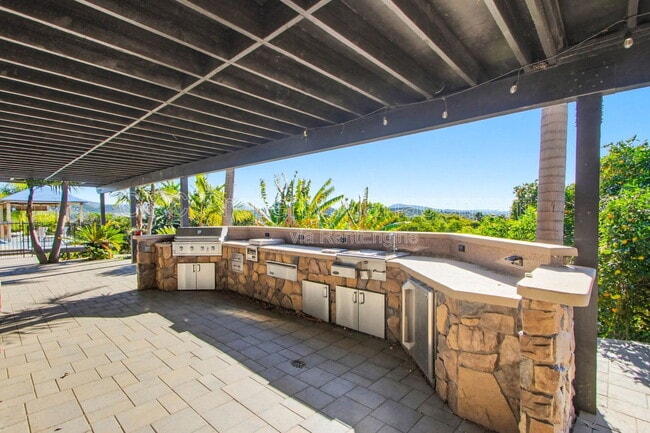 Building Photo - 25147 Jack Rabbit Acres