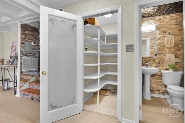 Building Photo - 12502 Apache Ave