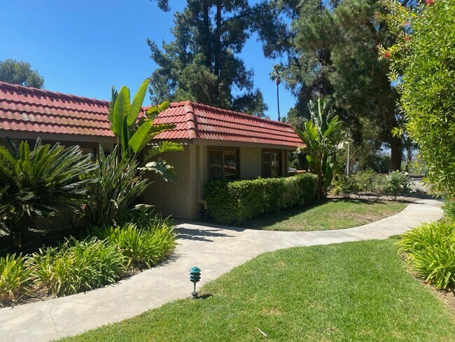 Building Photo - 3561 Terrace Dr