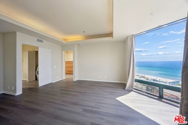 Building Photo - 21323 Rambla Vista