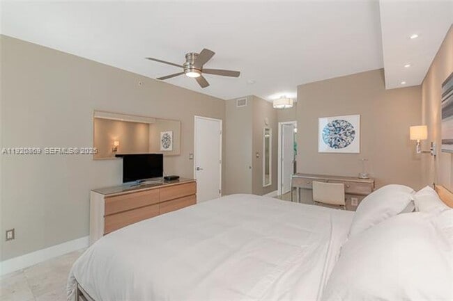 Building Photo - 17555 Atlantic Blvd