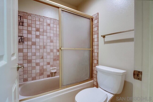 Building Photo - 11742 Avenida Sivrita