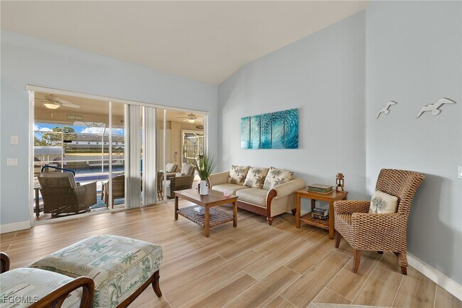 Building Photo - 414 SW 47th St