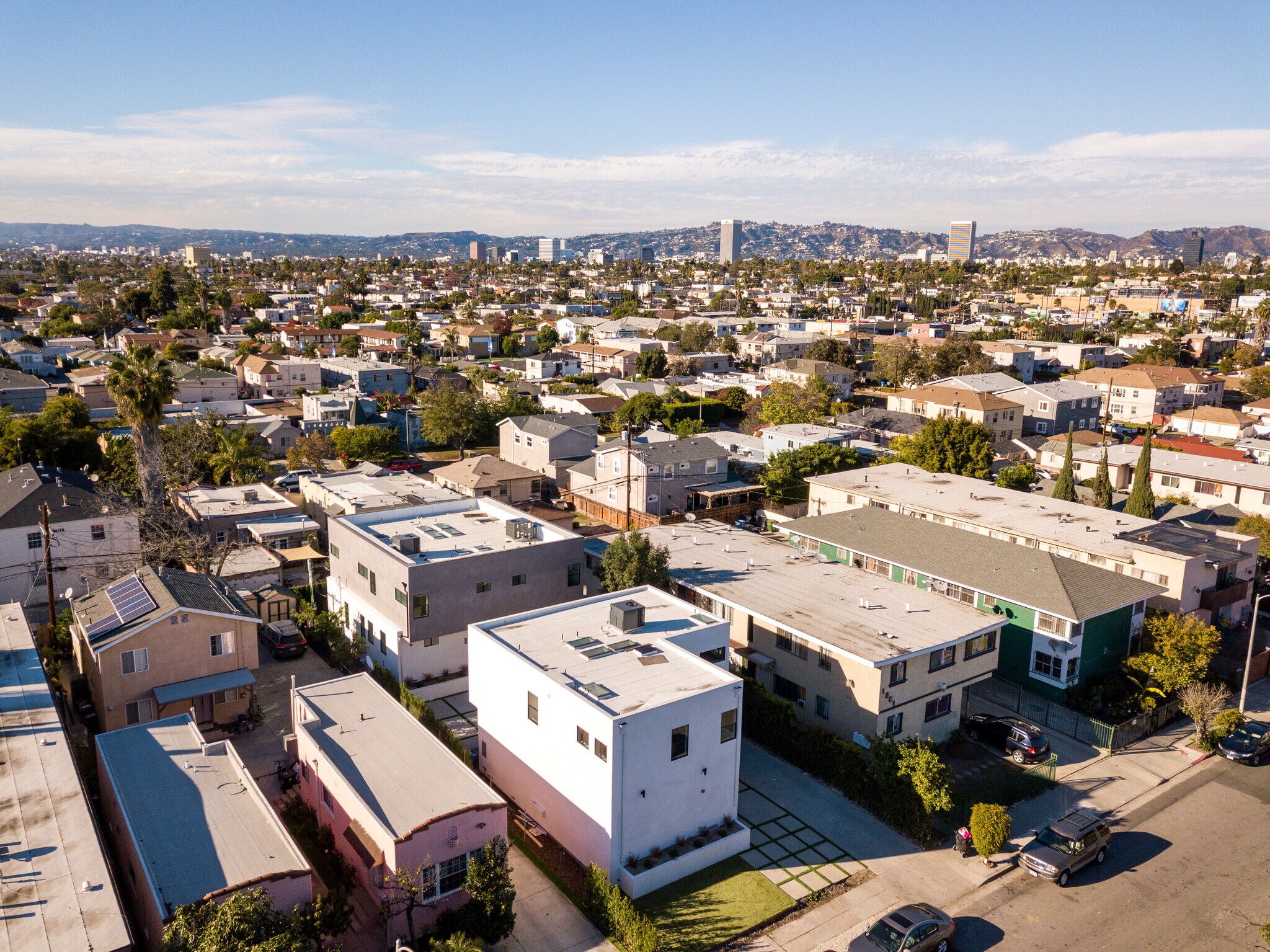 Building Photo - 1805 S Longwood Ave