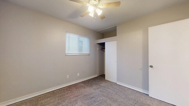 Building Photo - 7405 Marlborough Ave