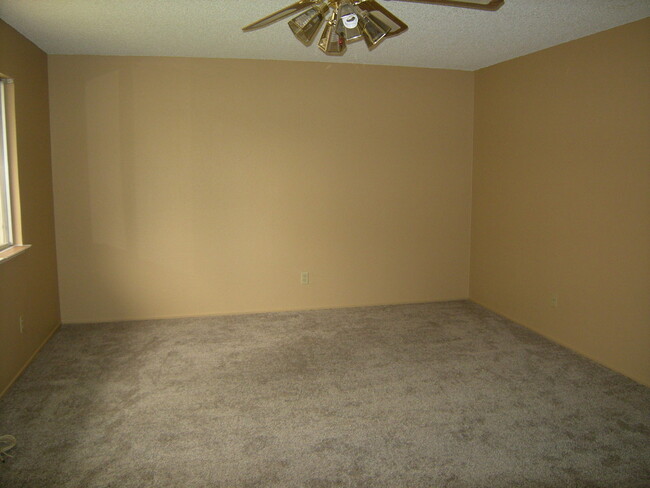 Building Photo - Condo unit featuring updated kitchen with ...